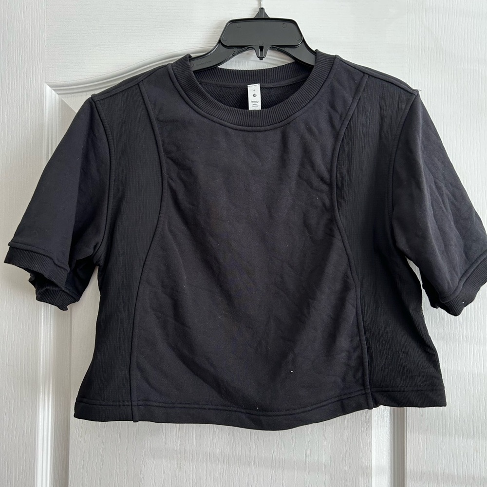 Black LuLuLemon Women's Top
